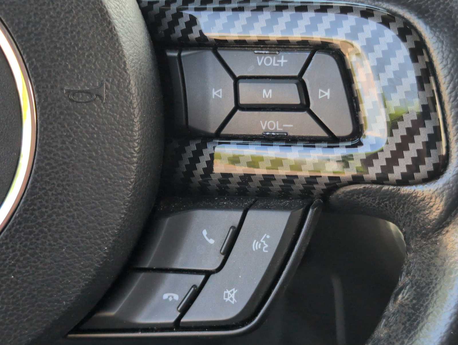 Thumbnail: 2016 Ford Mustang - 22