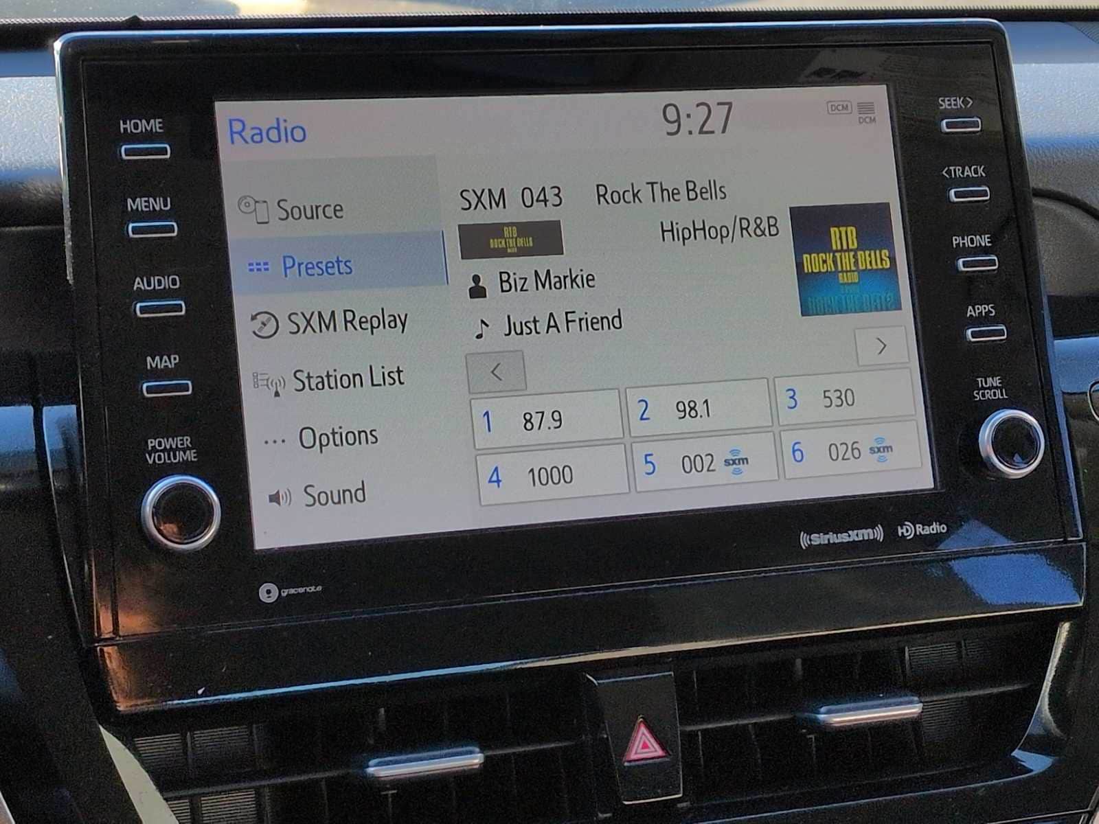 Thumbnail: 2022 Toyota Camry - 29