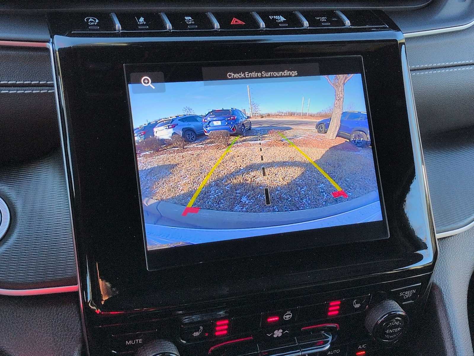 Thumbnail: 2024 Jeep Grand Cherokee - 28