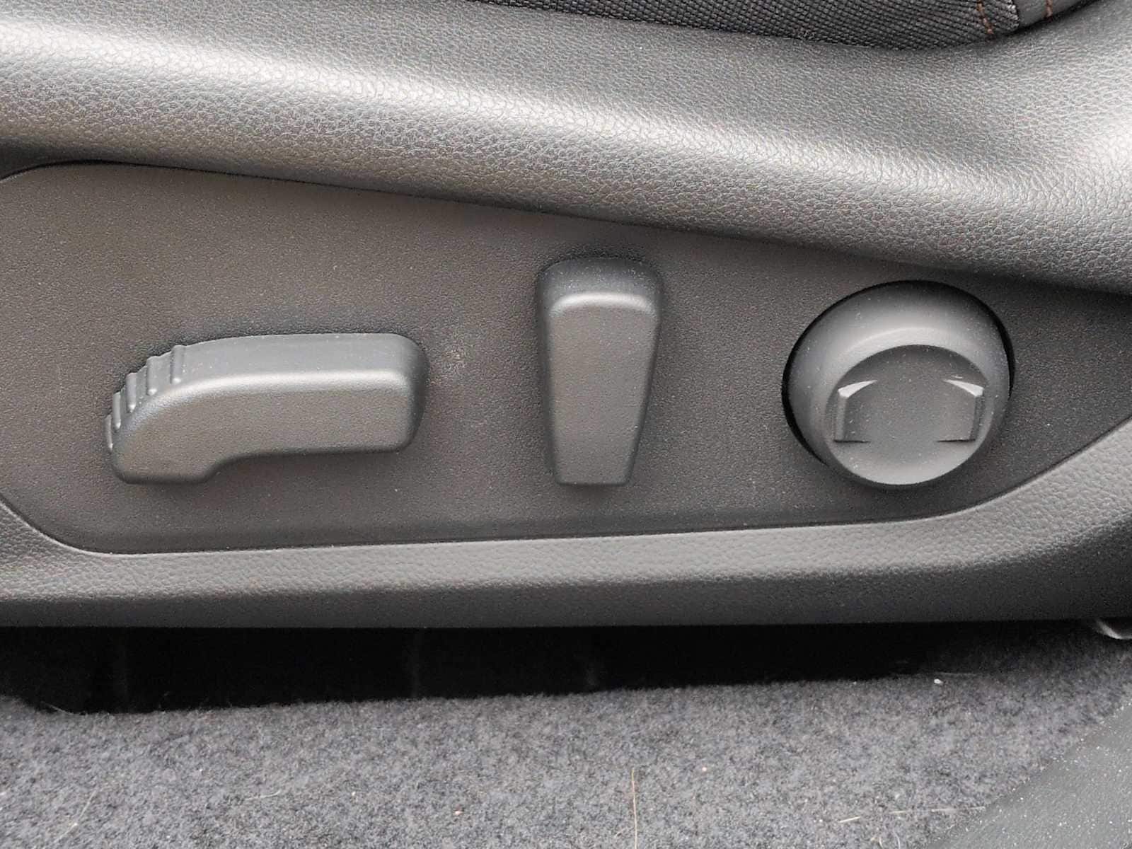 Thumbnail: 2025 Subaru Forester - 18