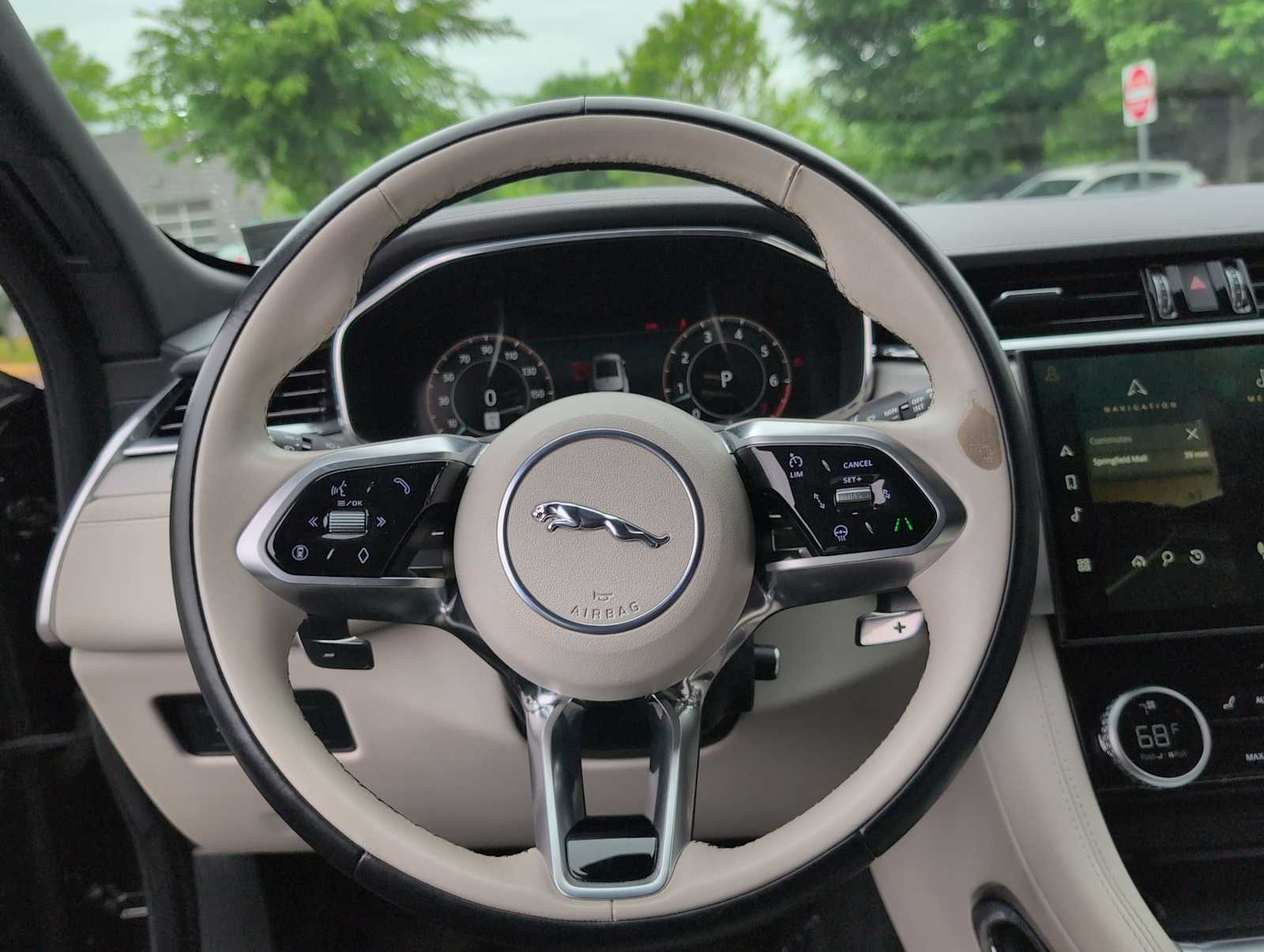 Thumbnail: 2025 Jaguar F-Pace - 20