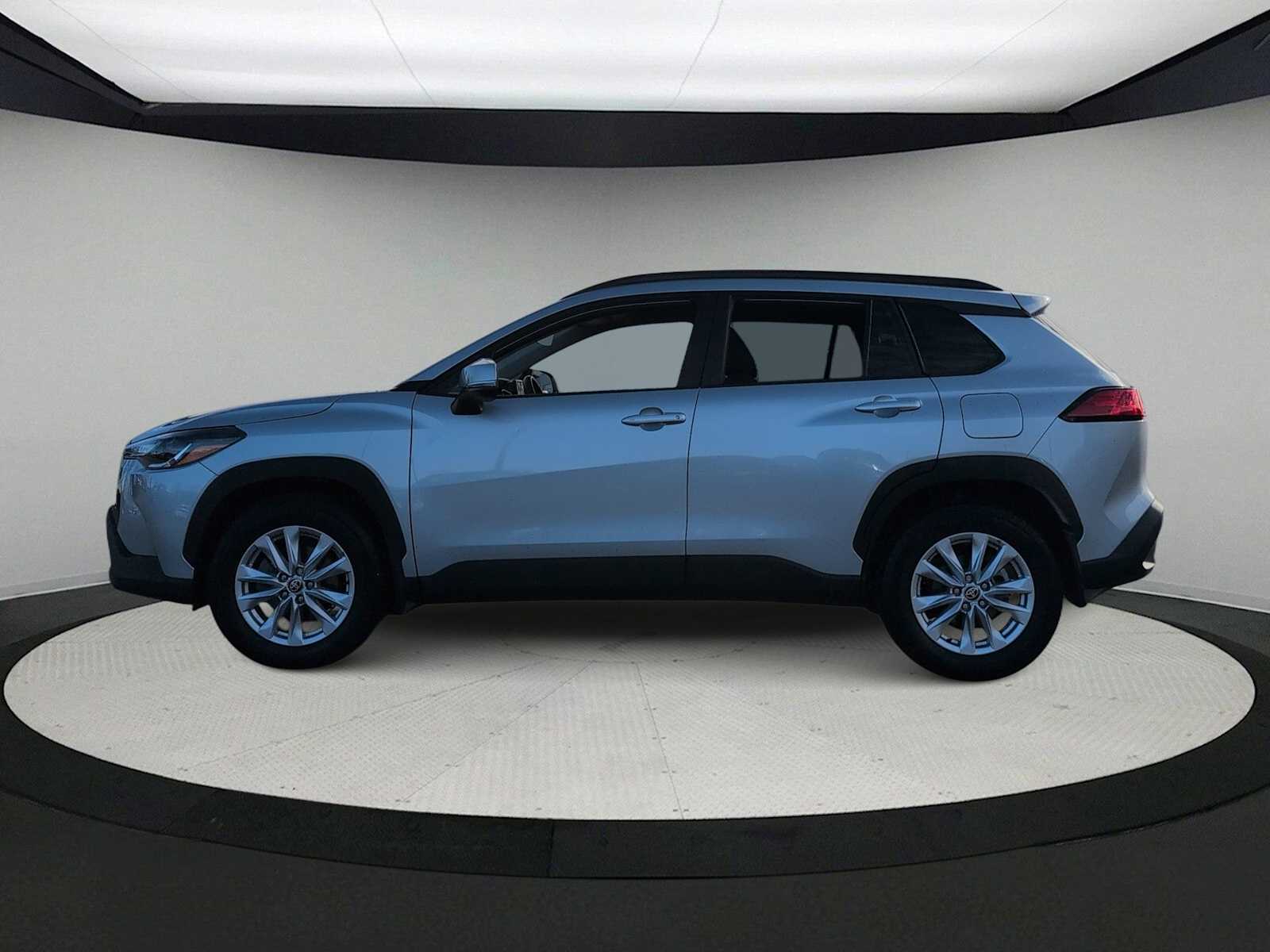 Thumbnail: 2024 Toyota Corolla Cross - 5