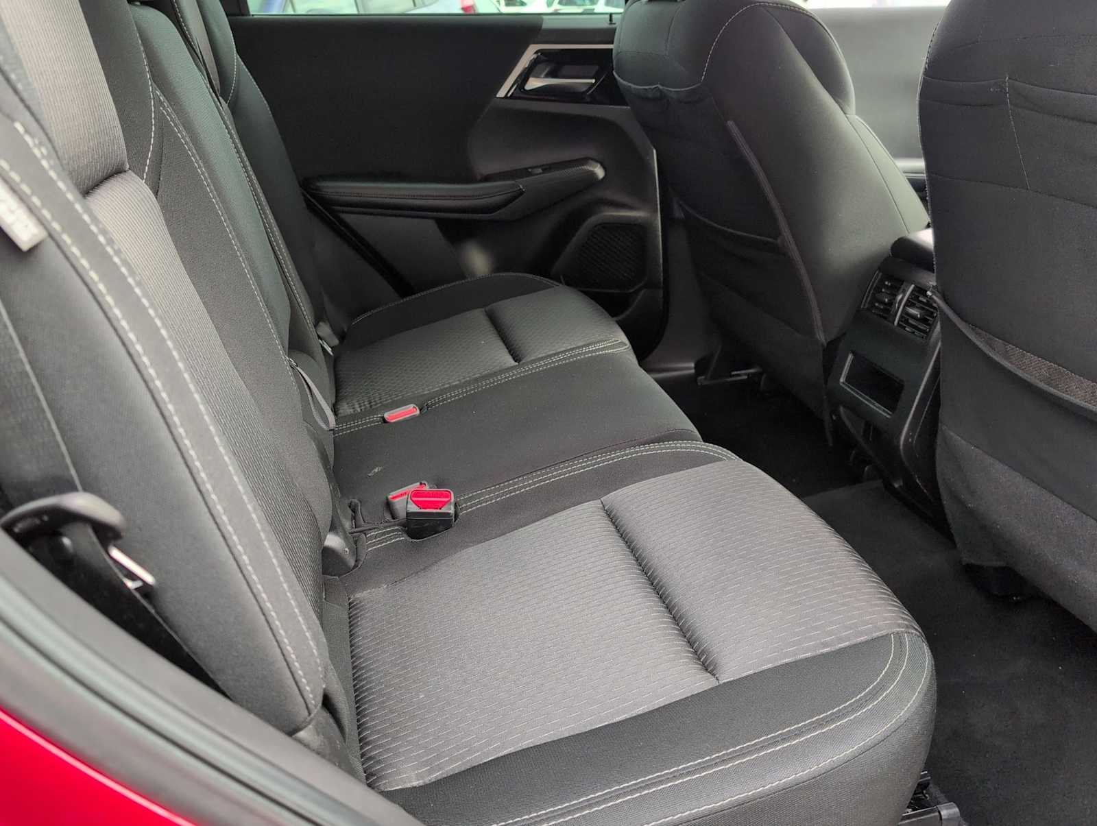 Thumbnail: 2022 Mitsubishi Outlander - 20