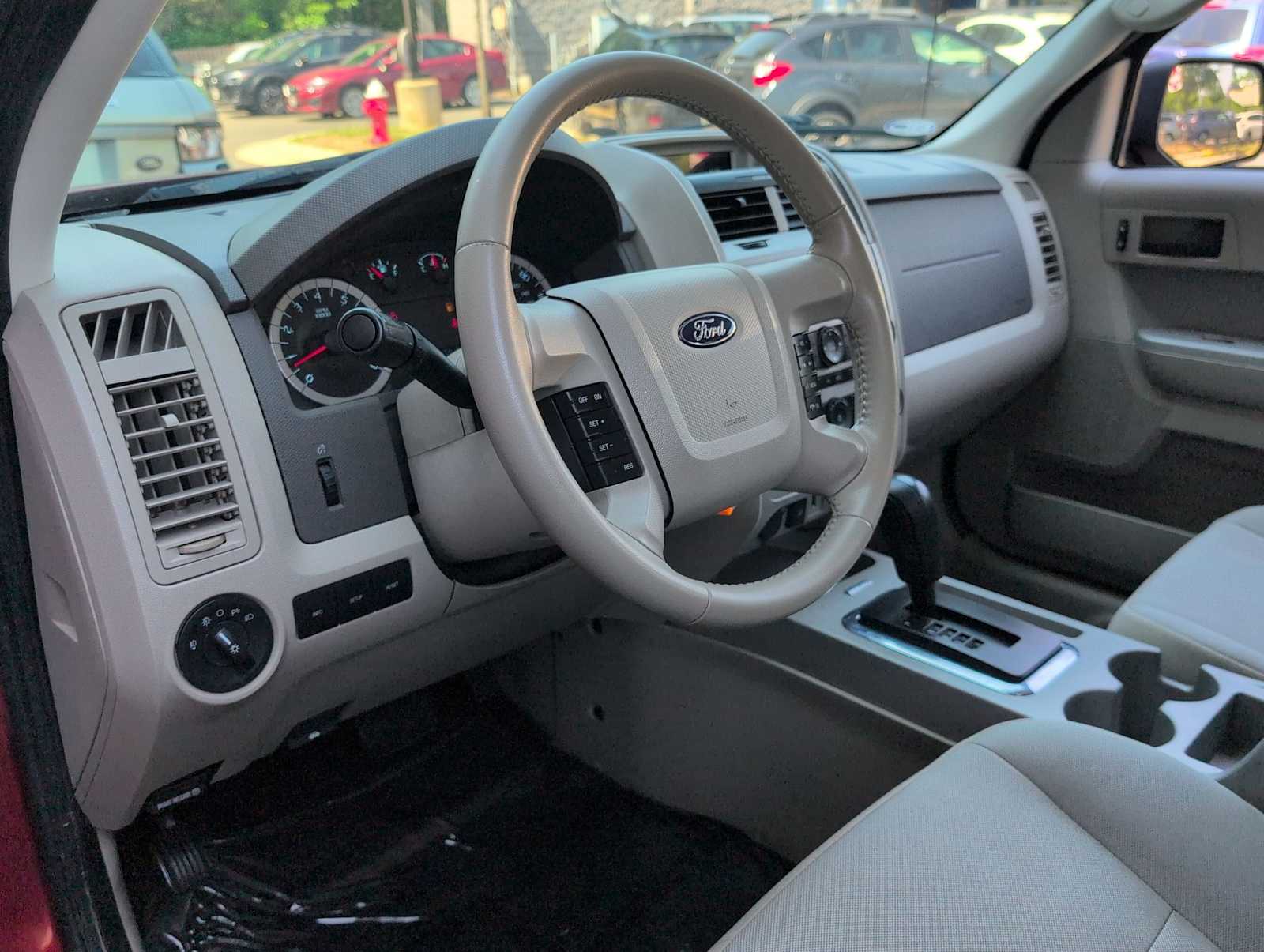 Thumbnail: 2012 Ford Escape - 10