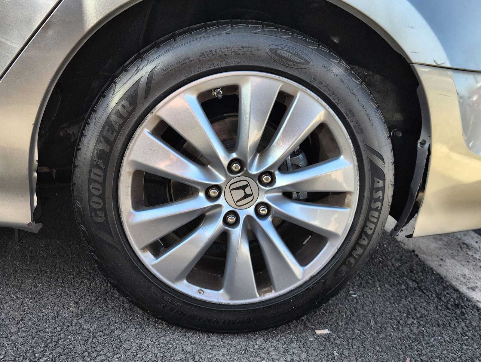 Thumbnail: 2011 Honda Accord - 14