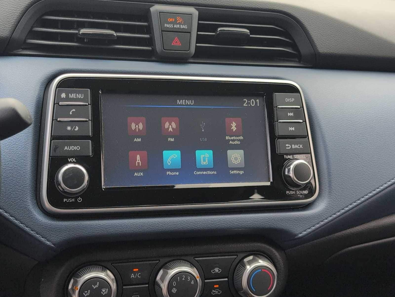 2025 Nissan Versa Sedan SV - Photo 25