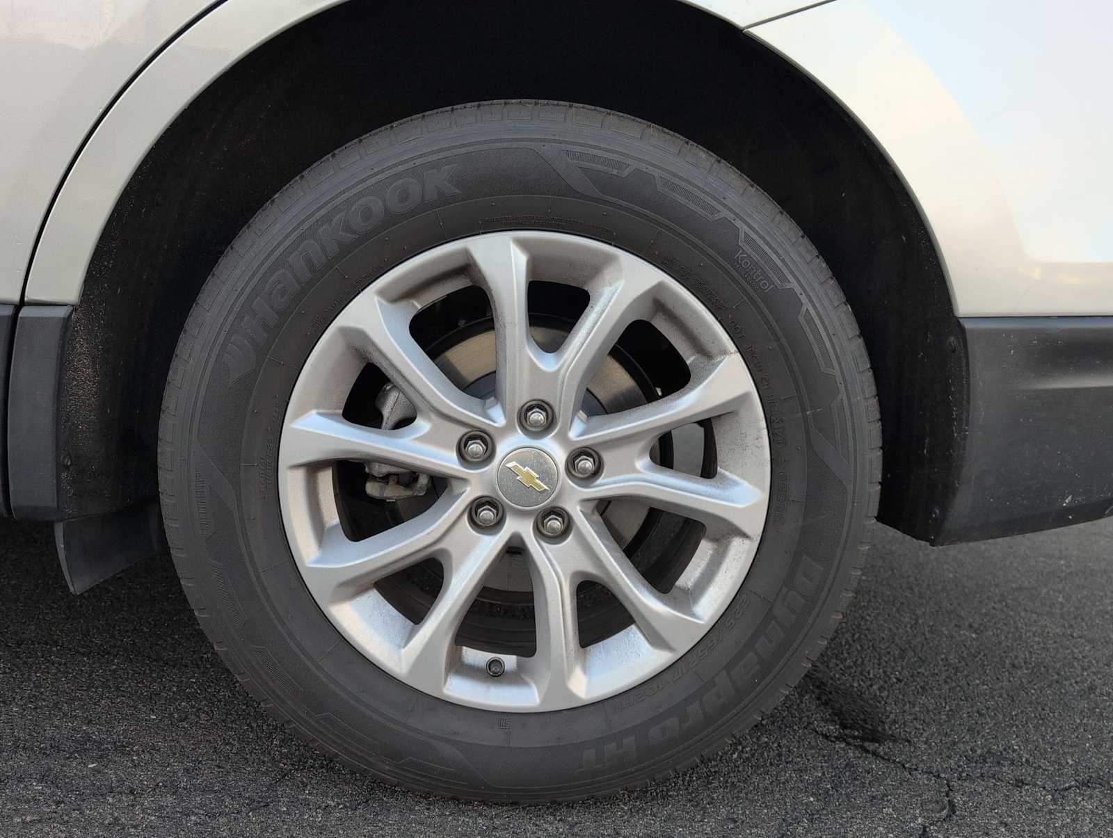 Thumbnail: 2020 Chevrolet Equinox - 14