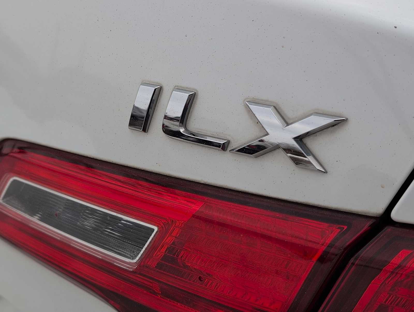 Thumbnail: 2013 Acura ILX - 13