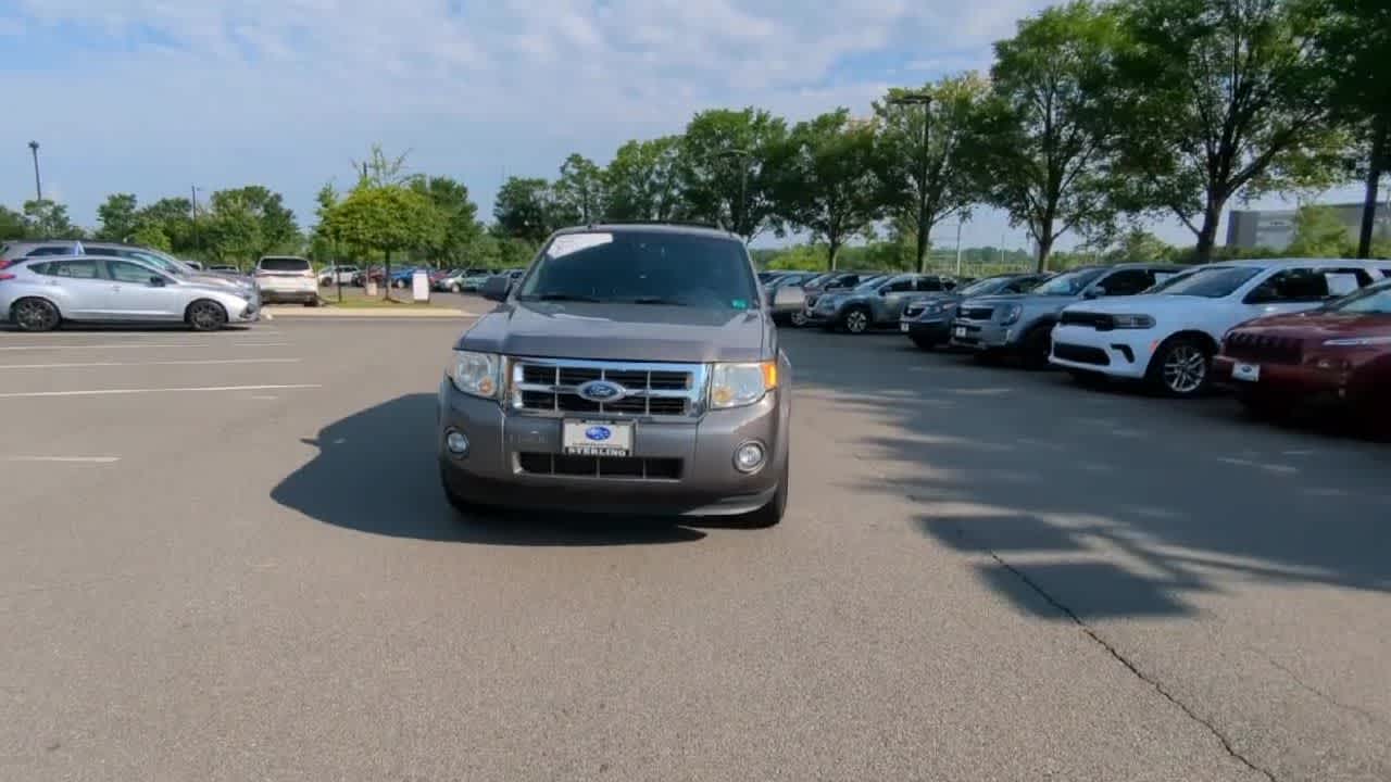 Thumbnail: 2010 Ford Escape - 3