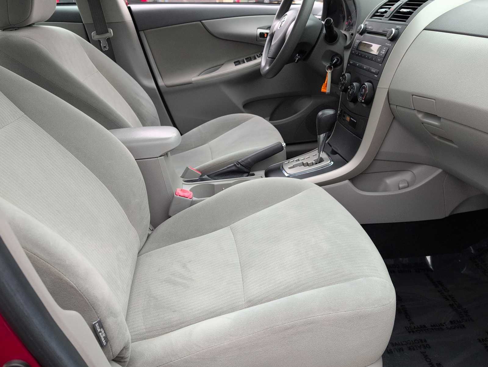 Thumbnail: 2010 Toyota Corolla - 21