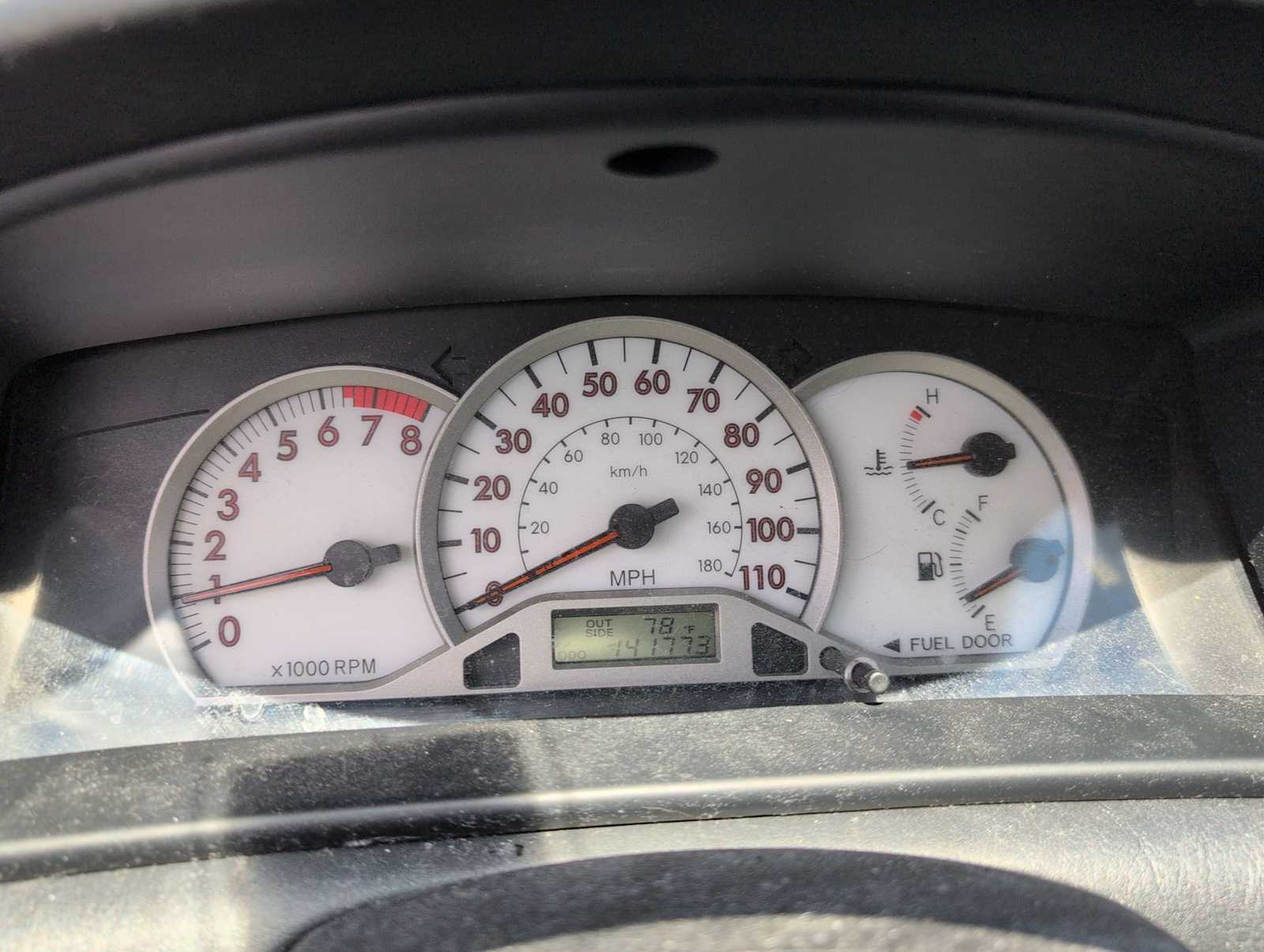 Thumbnail: 2005 Toyota Corolla - 25