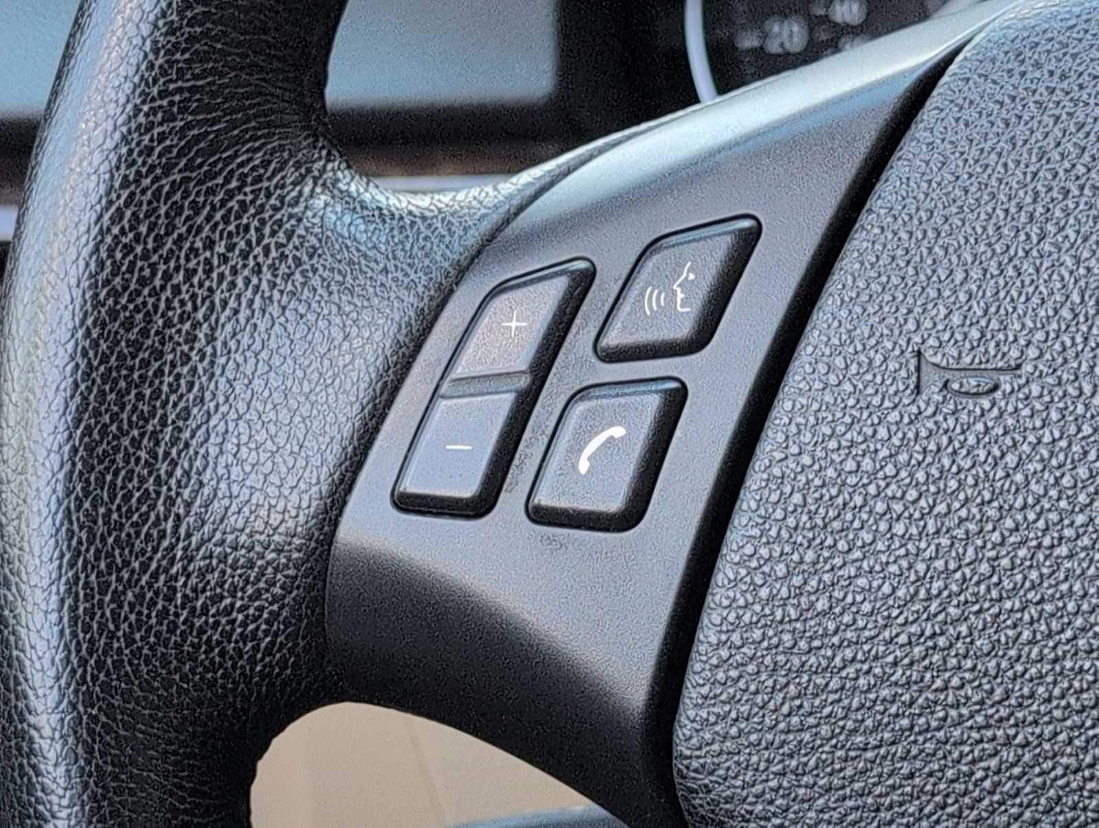 Thumbnail: 2010 BMW 3 Series - 23
