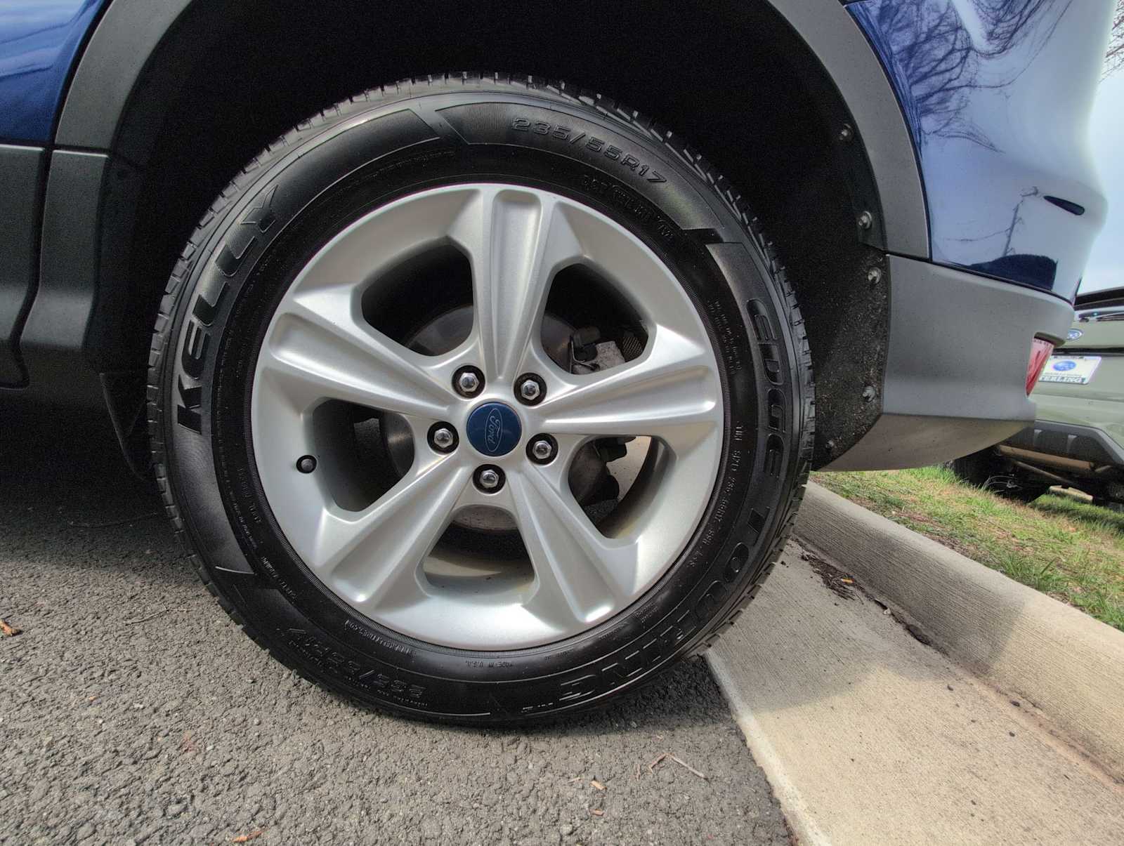 Thumbnail: 2014 Ford Escape - 14