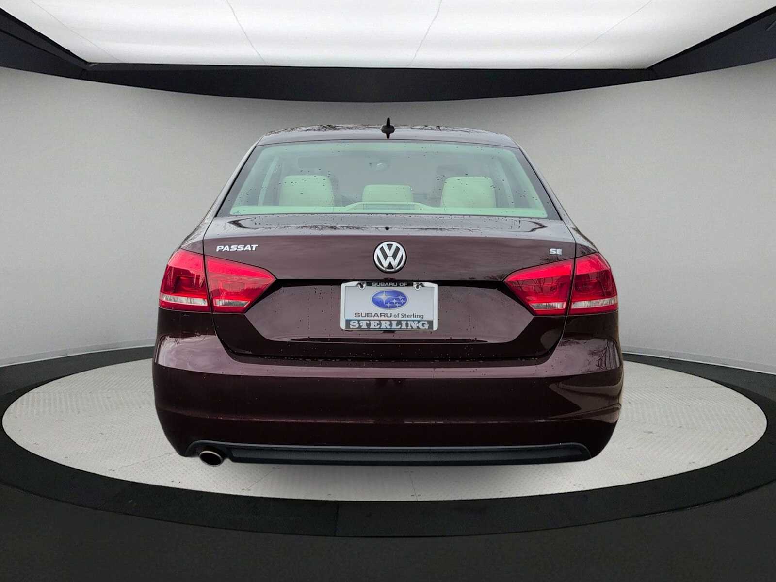 Thumbnail: 2013 Volkswagen Passat - 7