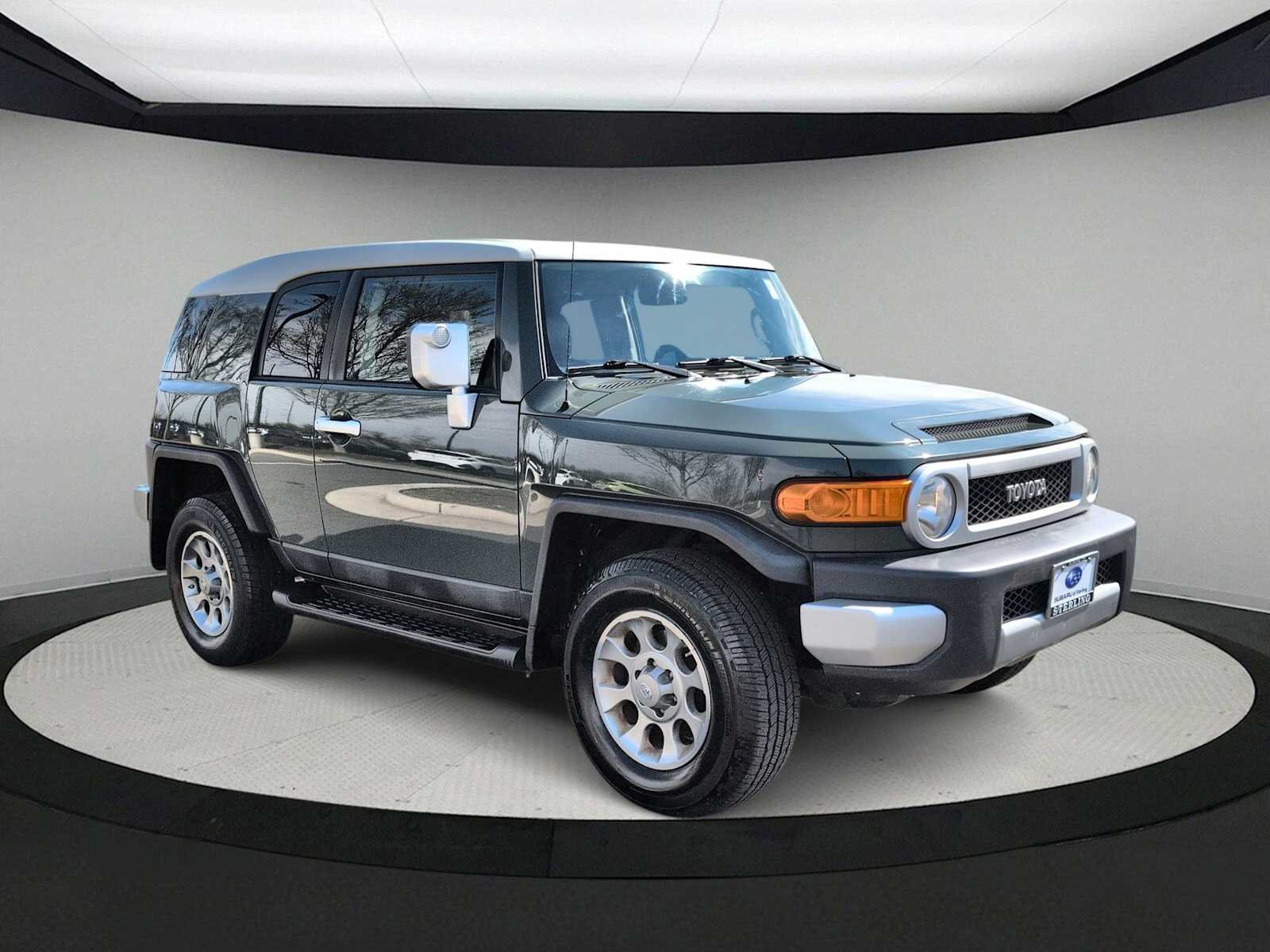Thumbnail: 2012 Toyota FJ Cruiser - 2