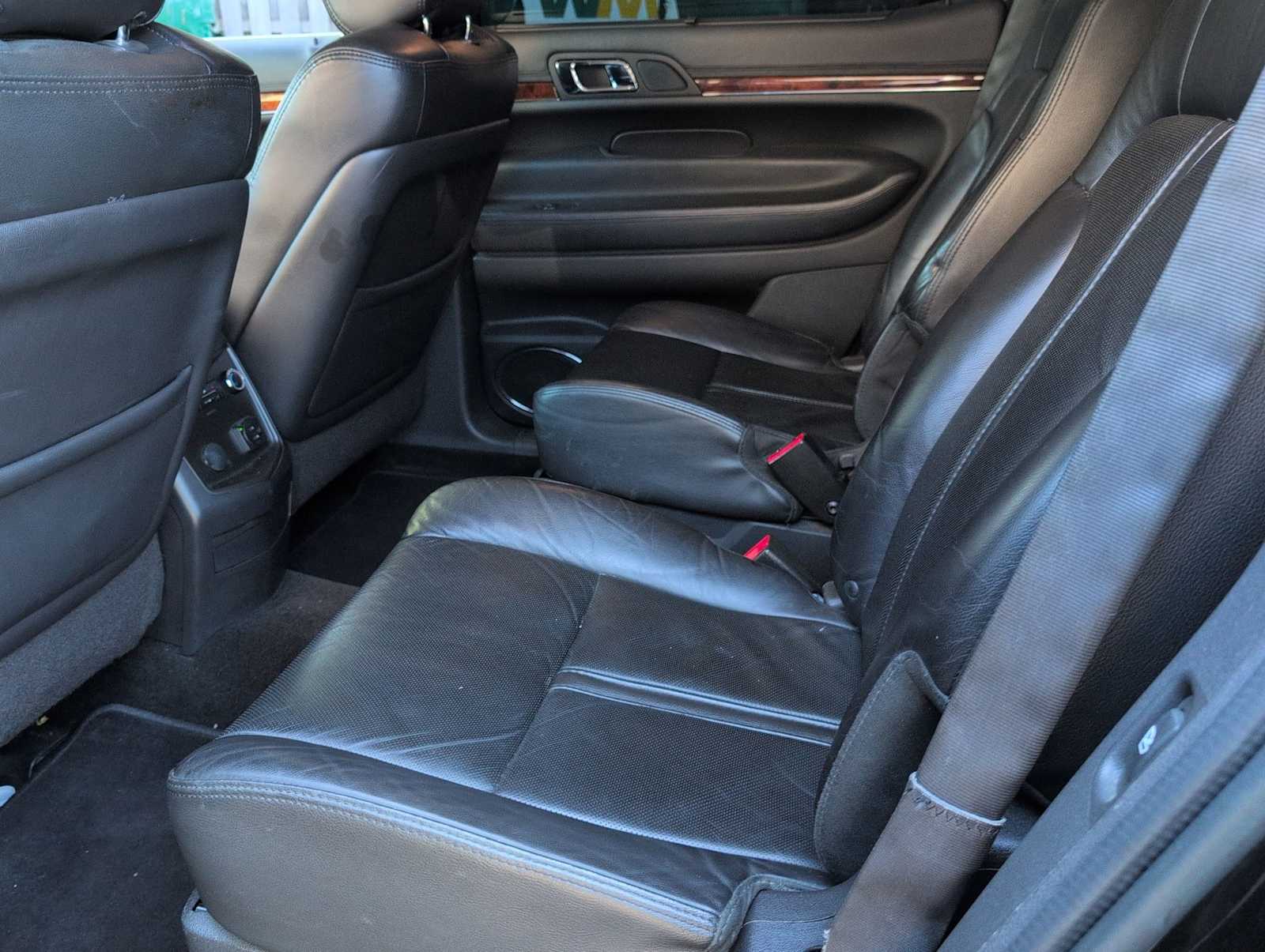 Thumbnail: 2014 Lincoln MKT - 18