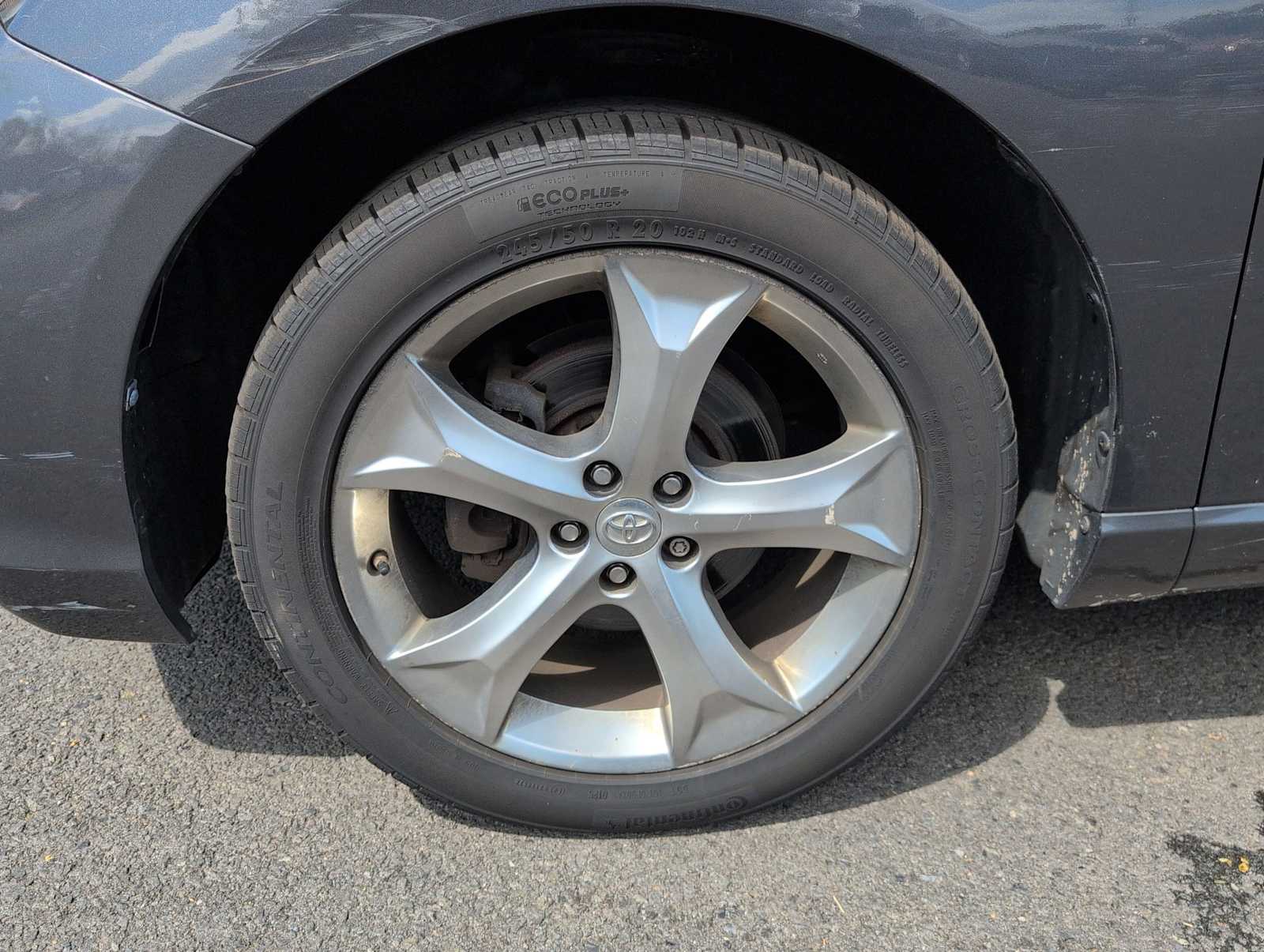 Thumbnail: 2011 Toyota Venza - 14