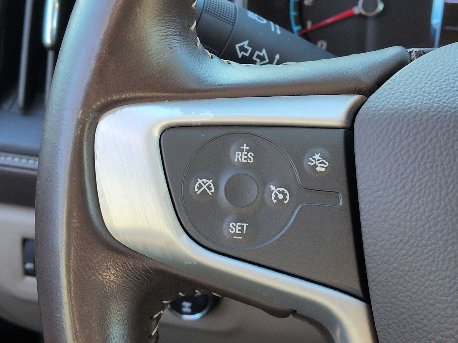 Thumbnail: 2017 GMC Canyon - 24