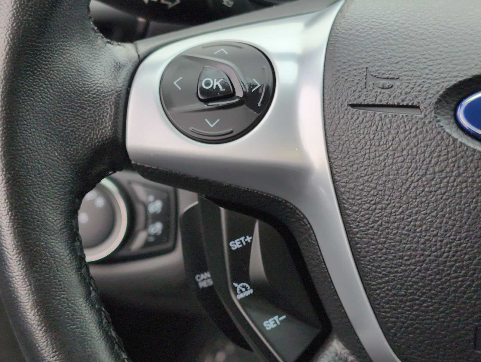 Thumbnail: 2014 Ford Escape - 23