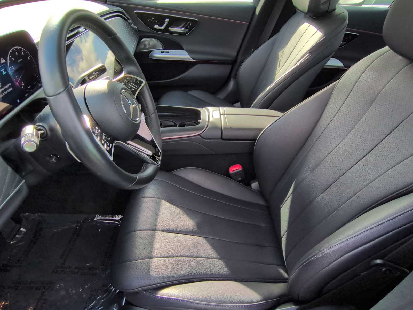 Thumbnail: 2024 Mercedes-Benz E-Class - 10