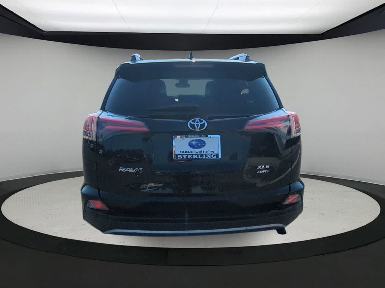 Thumbnail: 2018 Toyota RAV4 - 7