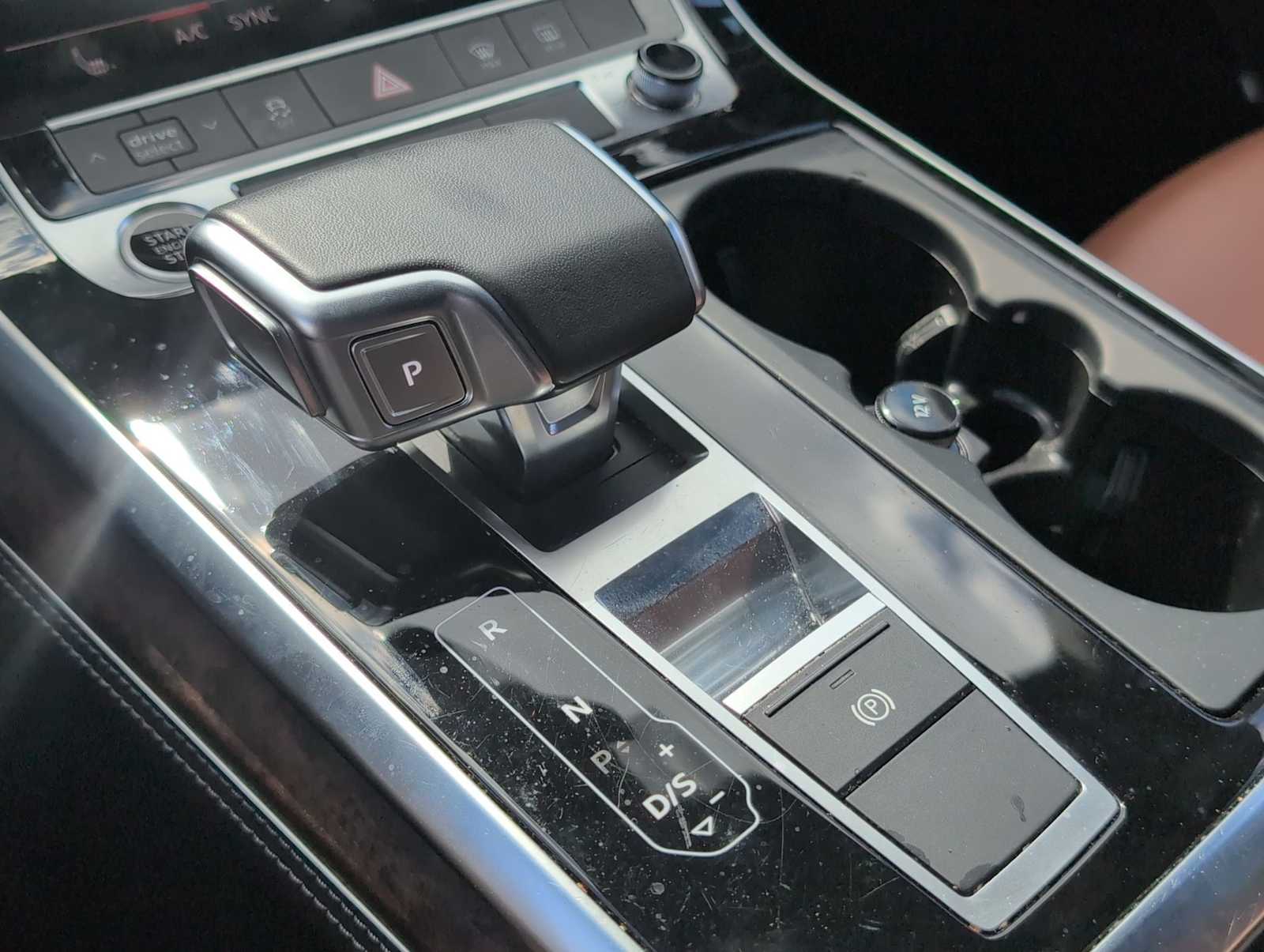 Thumbnail: 2025 Audi Q7 - 31