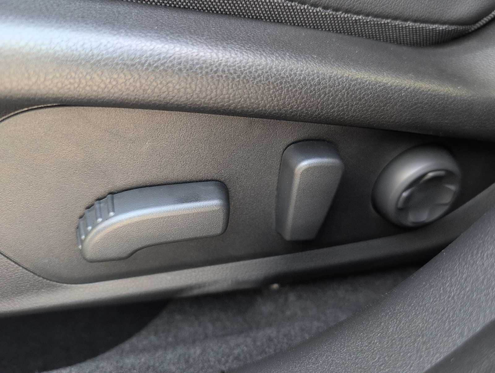 Thumbnail: 2026 Subaru Outback - 17