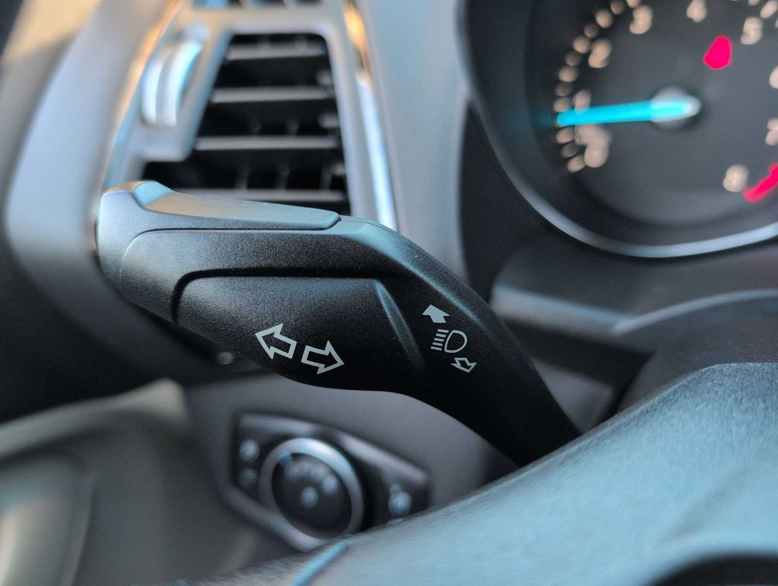 Thumbnail: 2018 Ford Escape - 27