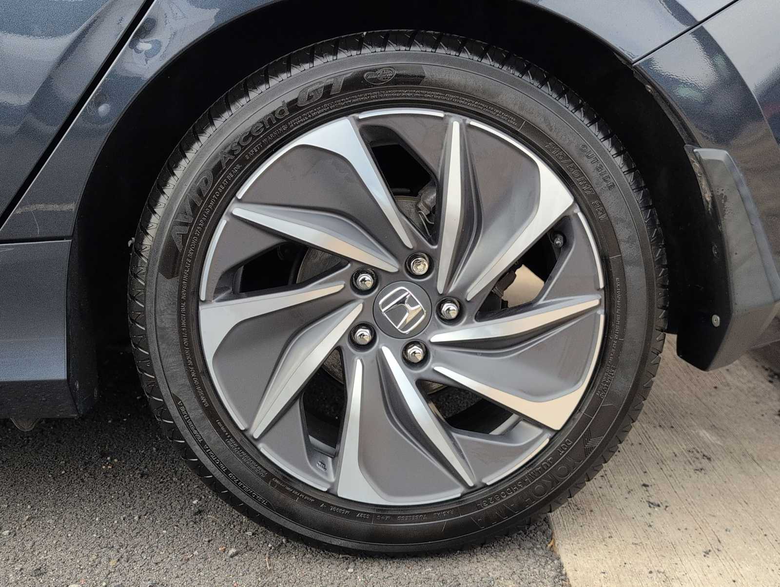 Thumbnail: 2019 Honda Insight - 14