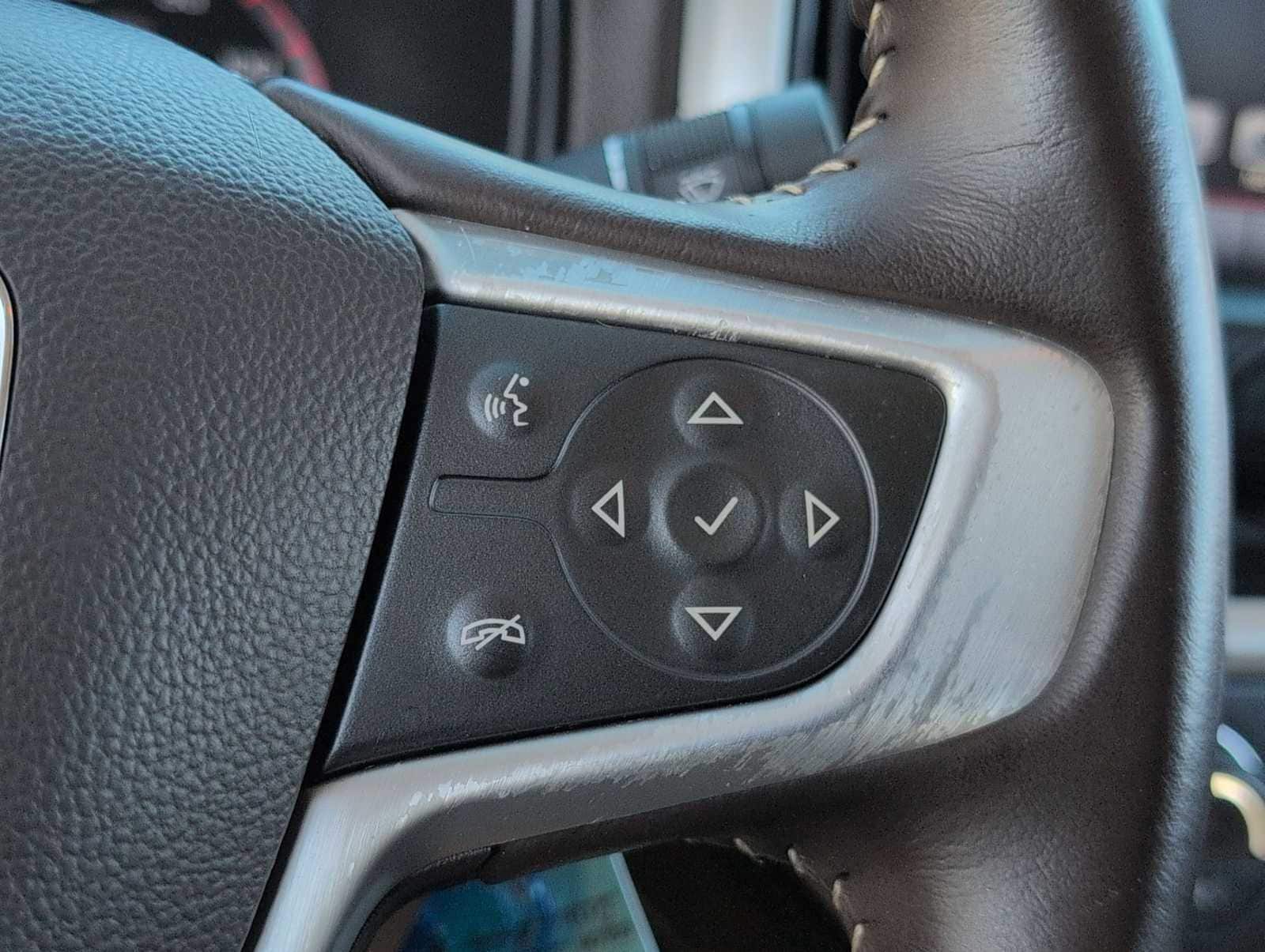 Thumbnail: 2016 GMC Canyon - 25