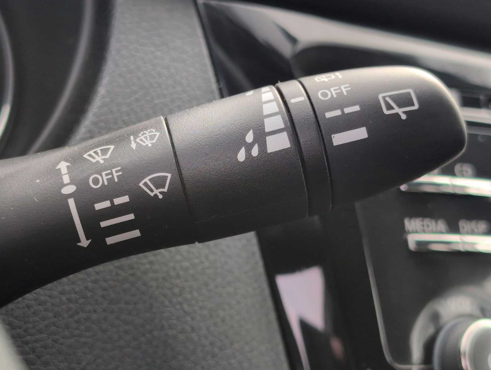 Thumbnail: 2014 Nissan Rogue - 24