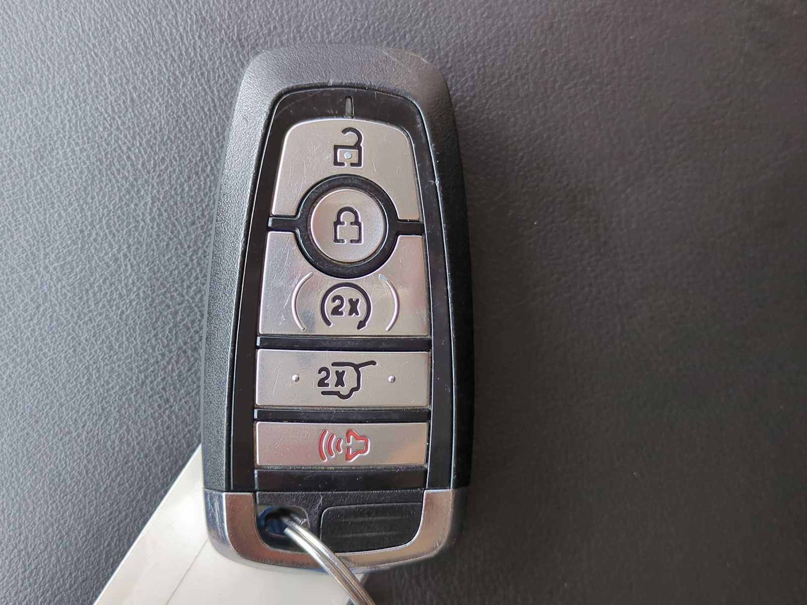 Thumbnail: 2023 Ford Explorer - 34