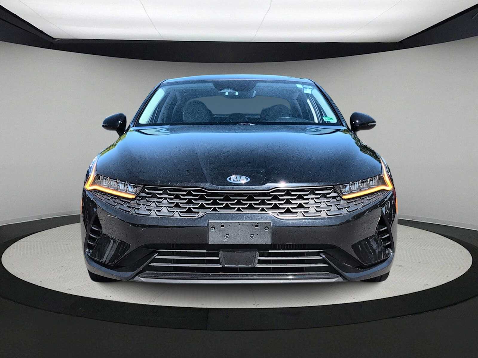 Thumbnail: 2021 Kia K5 - 3