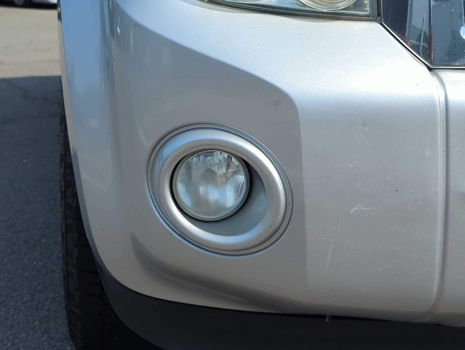 Thumbnail: 2010 Ford Escape - 10