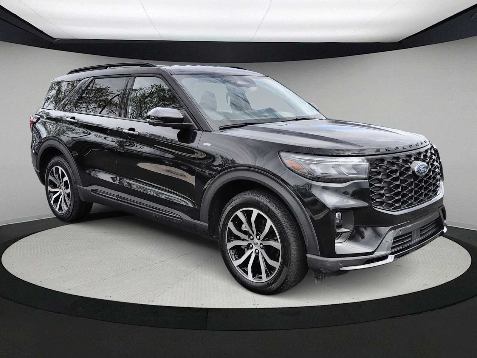 Thumbnail: 2025 Ford Explorer - 2