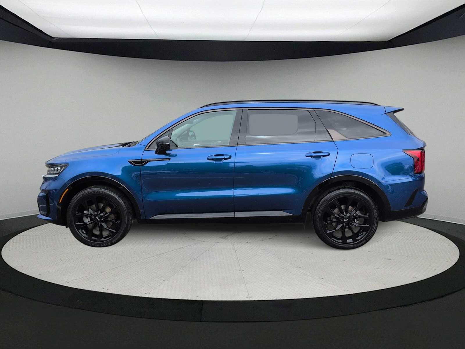 Thumbnail: 2021 Kia Sorento - 5