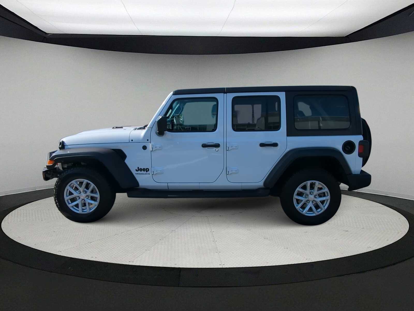 Thumbnail: 2023 Jeep Wrangler - 5