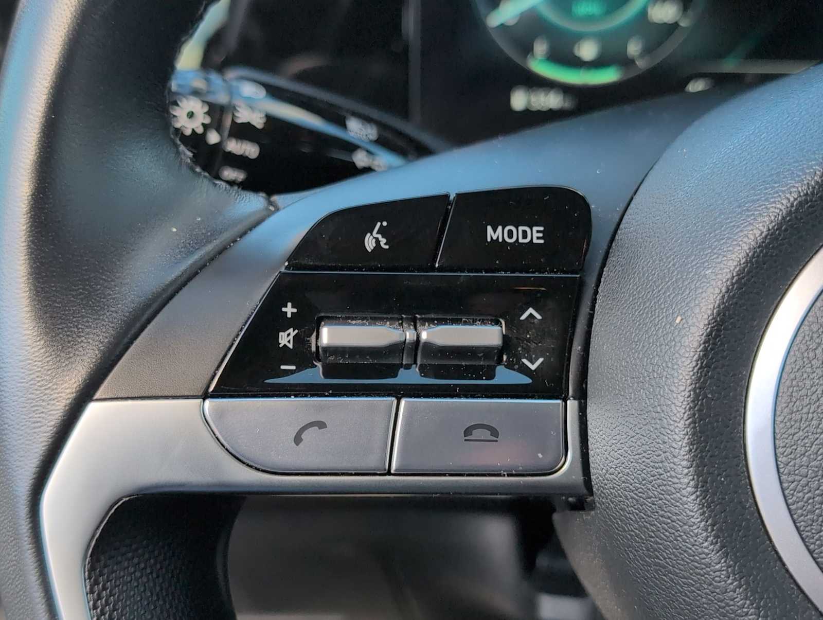 Thumbnail: 2023 Hyundai Elantra - 23