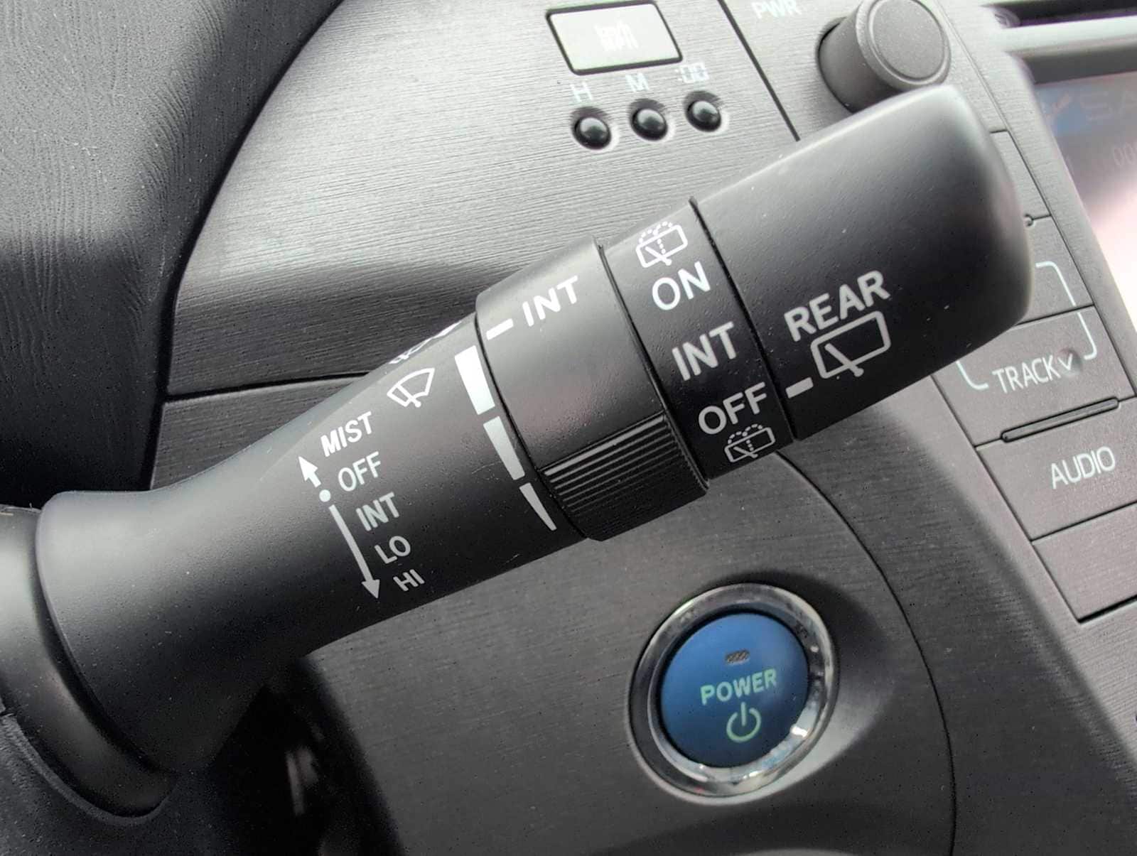 Thumbnail: 2012 Toyota Prius - 26