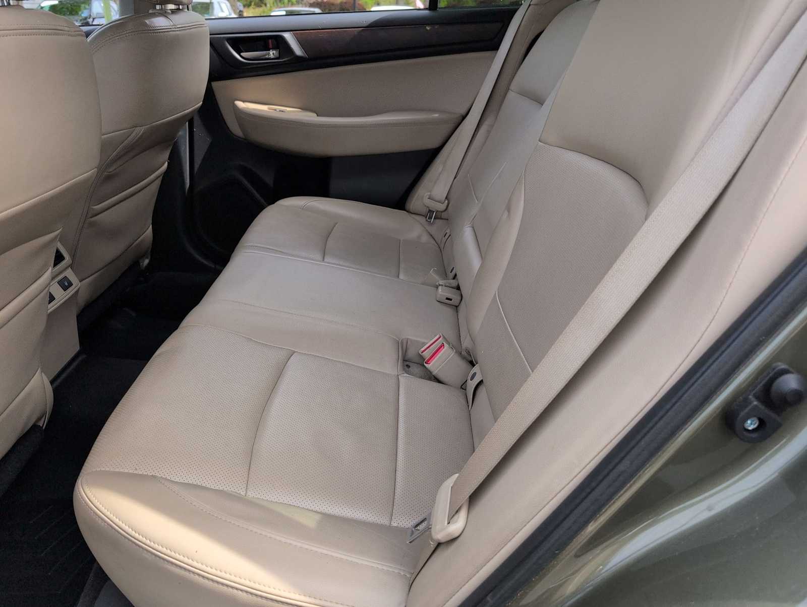 Thumbnail: 2015 Subaru Outback - 18