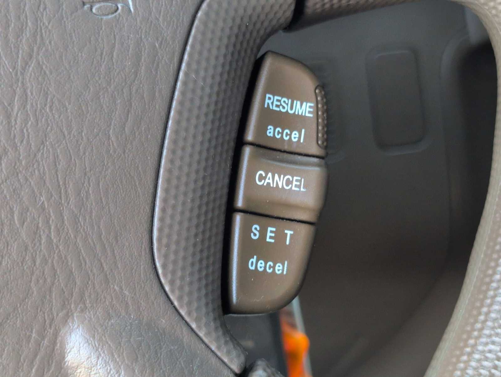 Thumbnail: 2004 Honda CR-V - 24