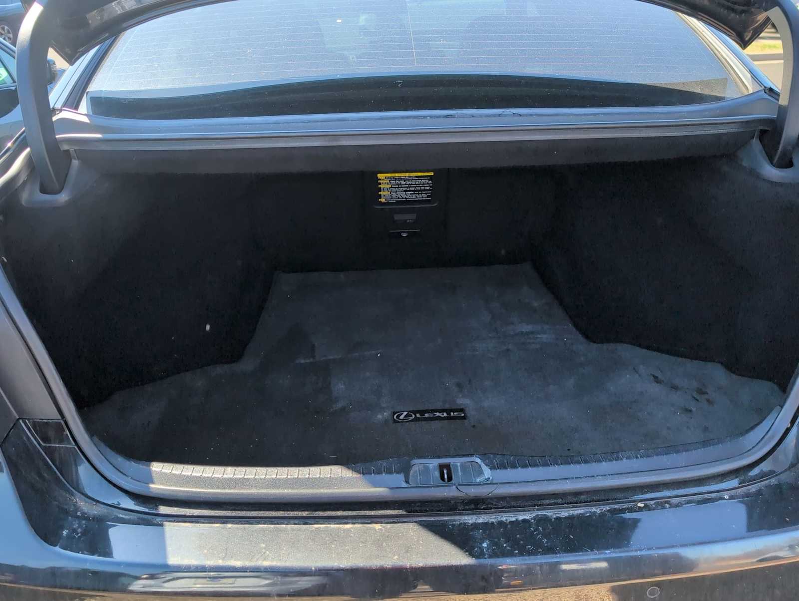 Thumbnail: 2012 Lexus LS - 31