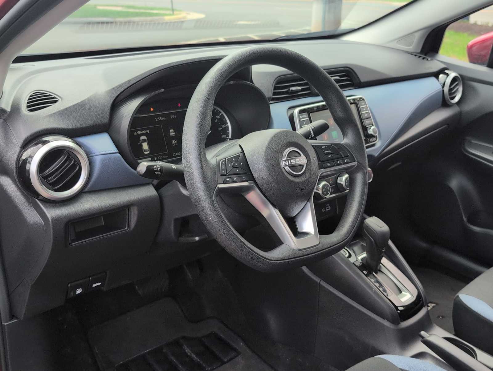 2025 Nissan Versa Sedan SV - Photo 10