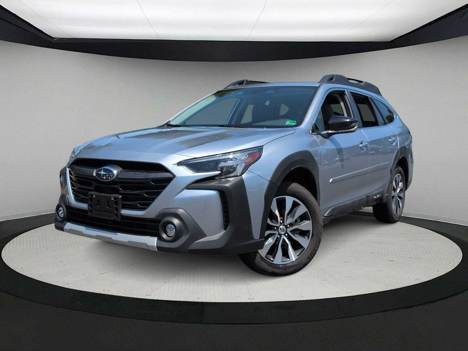 2023 Subaru Outback Limited XT's photo