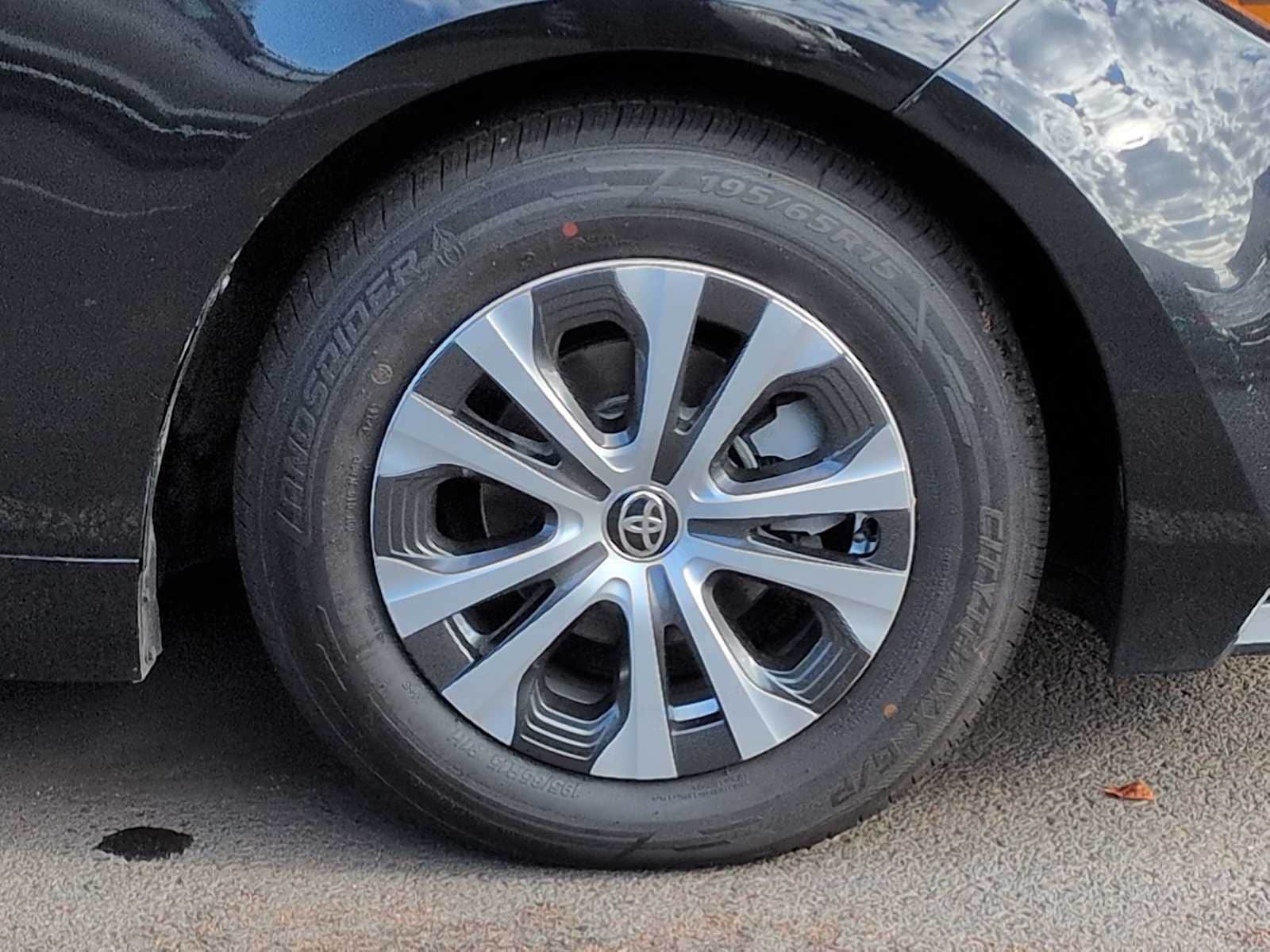 Thumbnail: 2022 Toyota Corolla - 12