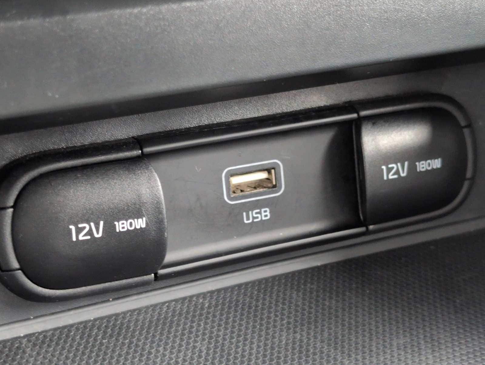 Thumbnail: 2023 Kia Soul - 29