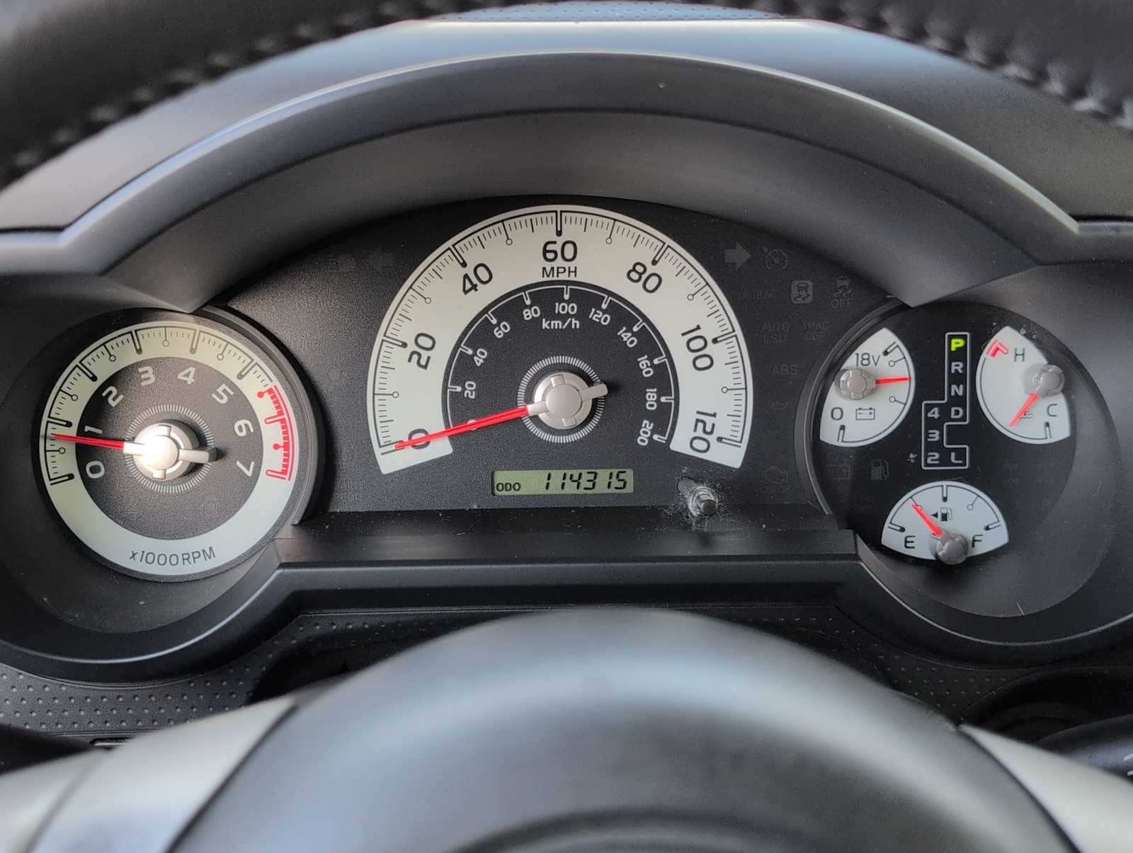 Thumbnail: 2012 Toyota FJ Cruiser - 30