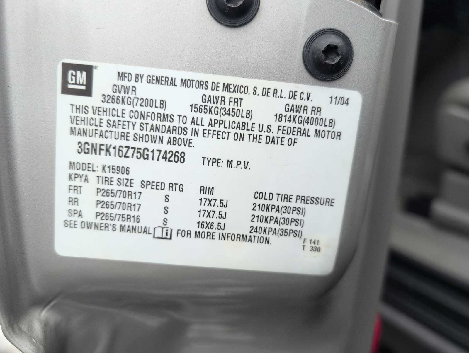 Thumbnail: 2005 Chevrolet Suburban - 29