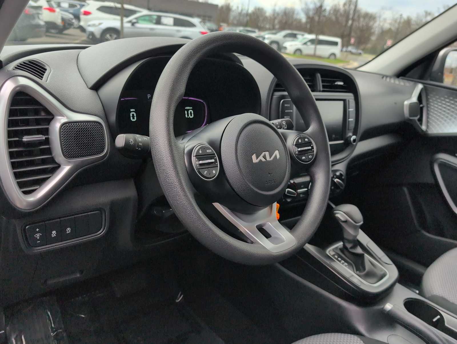 Thumbnail: 2023 Kia Soul - 10