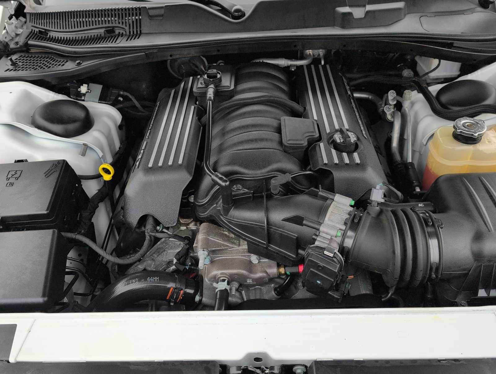 Thumbnail: 2020 Dodge Challenger - 15